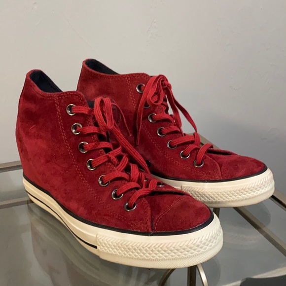 Converse Shoes - Converse Hidden Wedge burgundy sneakers, size 7.